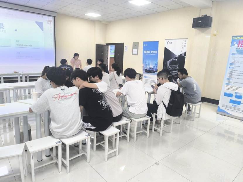 7623f96829290b7cb6bc02b171bf1f91