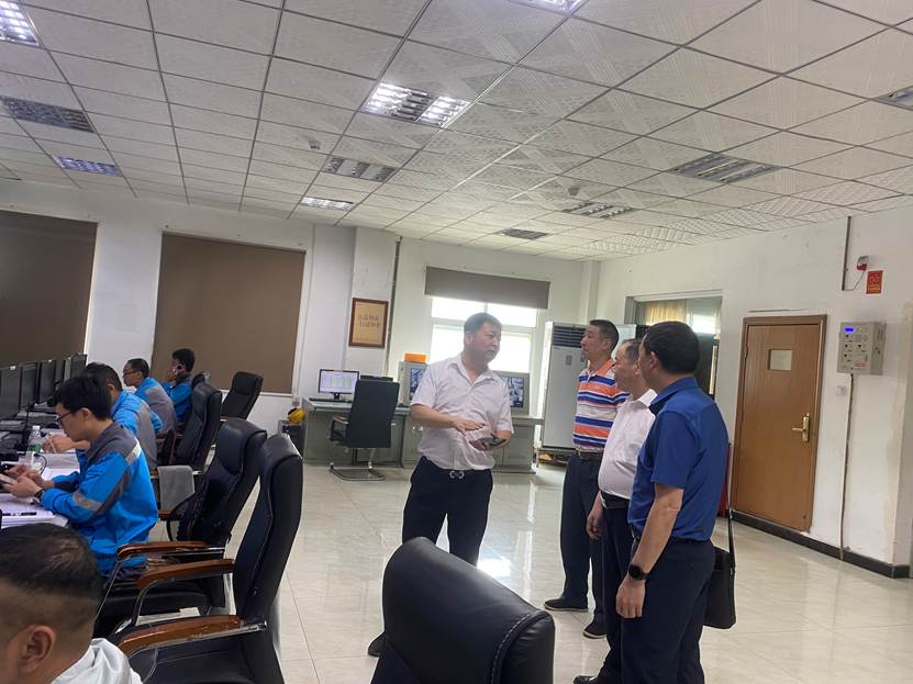 18fea3c7599cc585dcbe4569d1e87d2