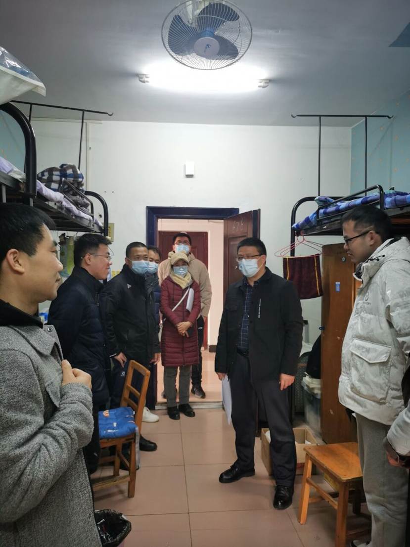 8YLD1@57W1U~NYQVG}}@IUR